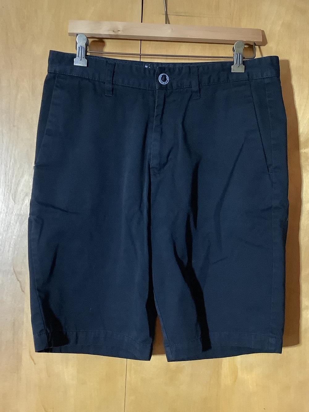 Volcom black Frickin Chino skate shorts, size 32